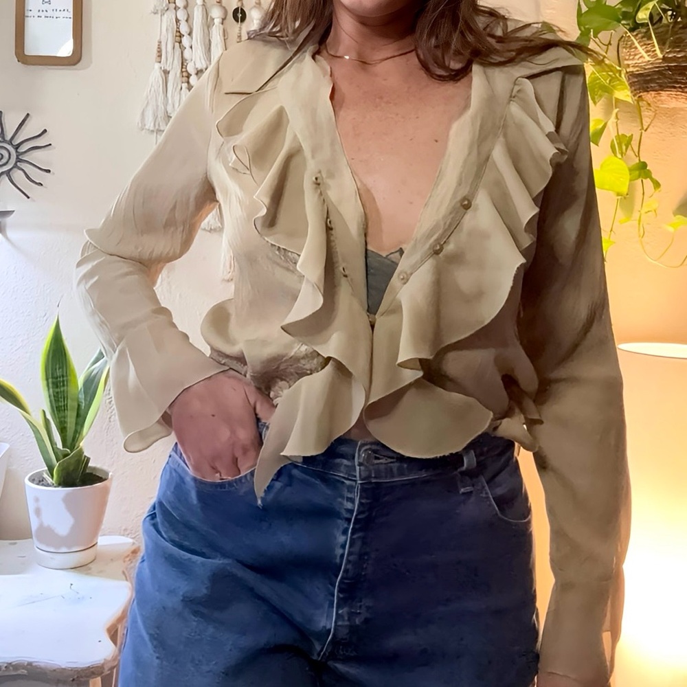 Vintage Elegant Cream Ruffle Blouse